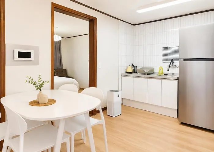 킹콩 Hongdae Yeontral Park Apartment